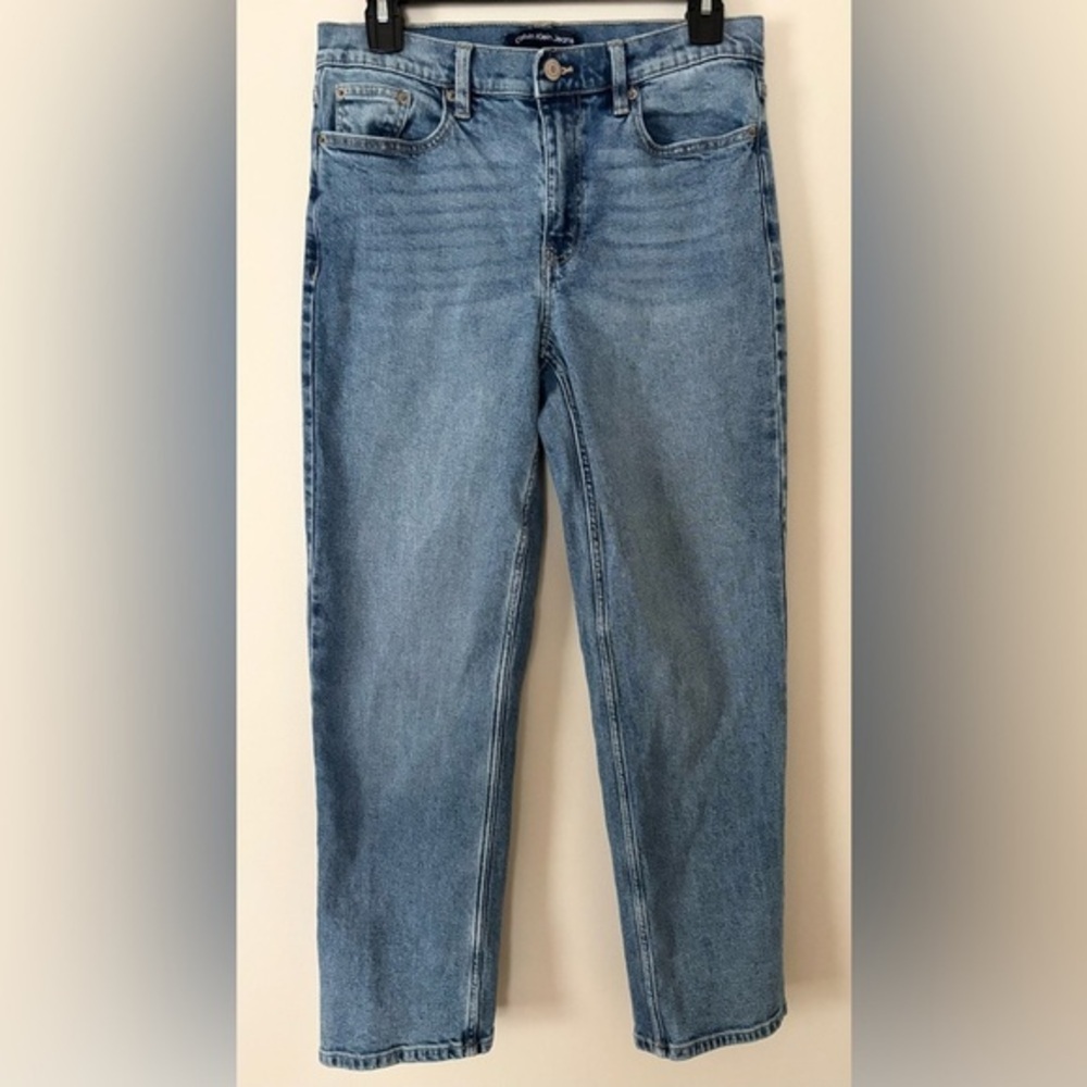 Calvin Klein Light Wash Mid Rise‎ Straight Leg Jeans